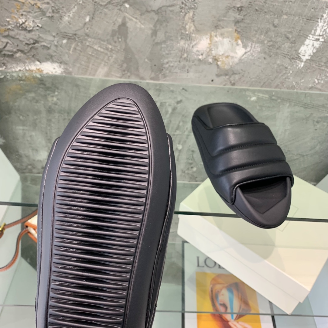 Balmain B-It-Puffy Slides - 