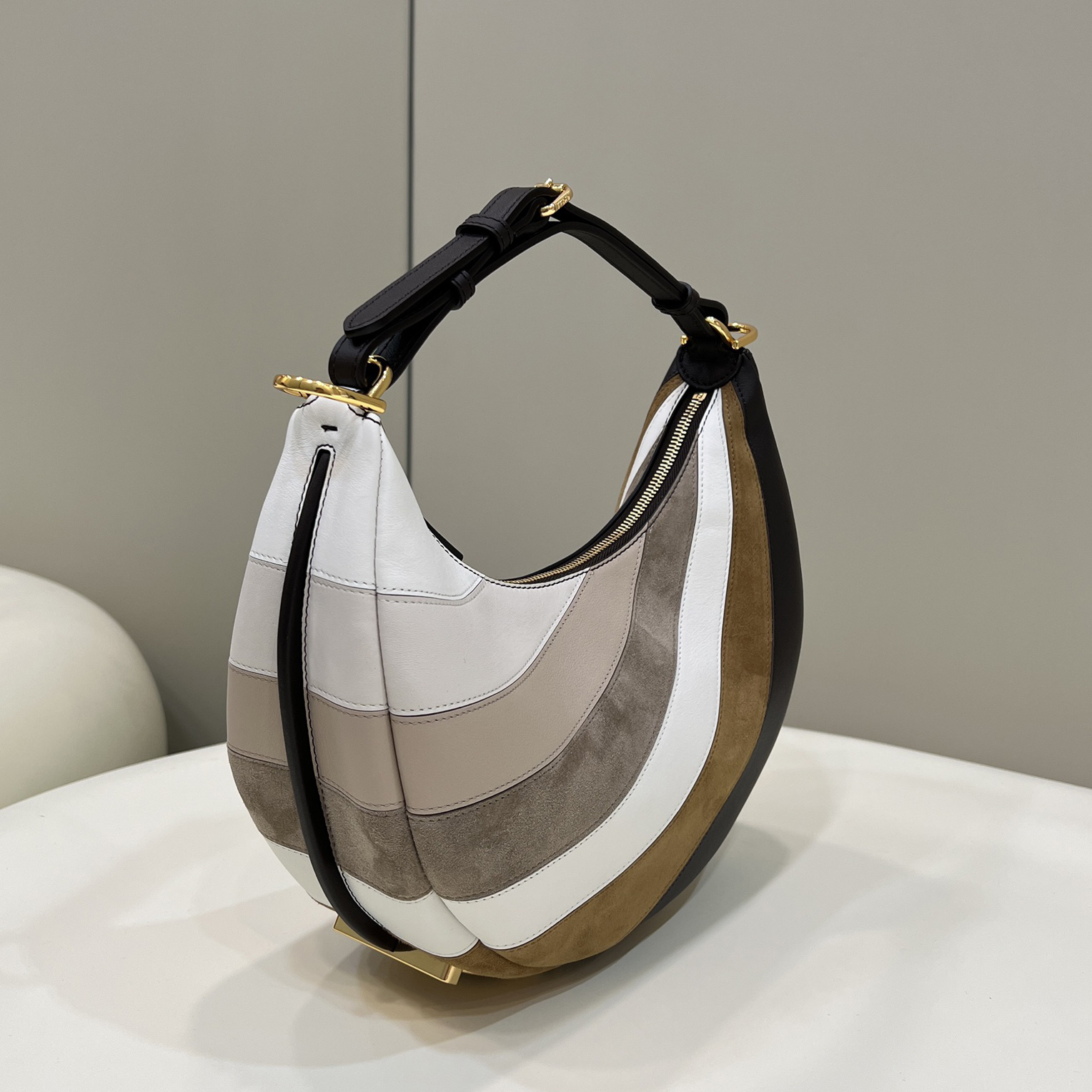 Fendi Graphy  Leather Bag(29*24.5*10cm) - PerfectKickZ