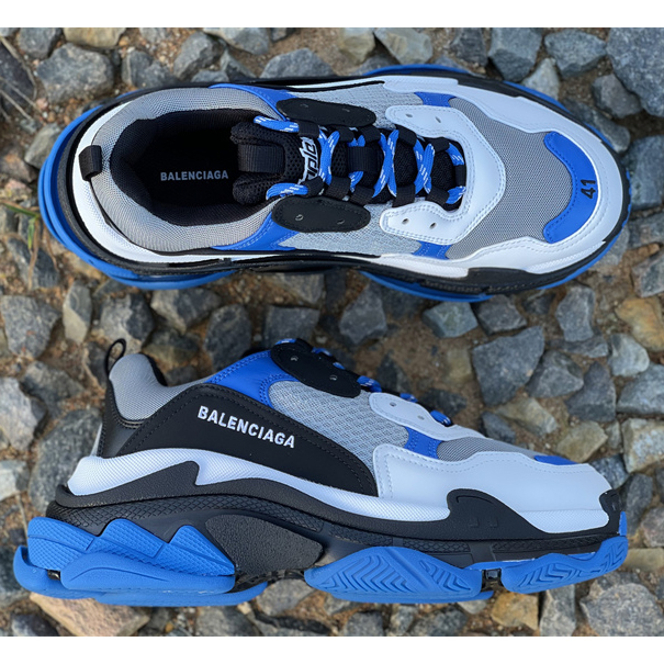 Balenciaga Triple S Sneaker - PerfectKickZ