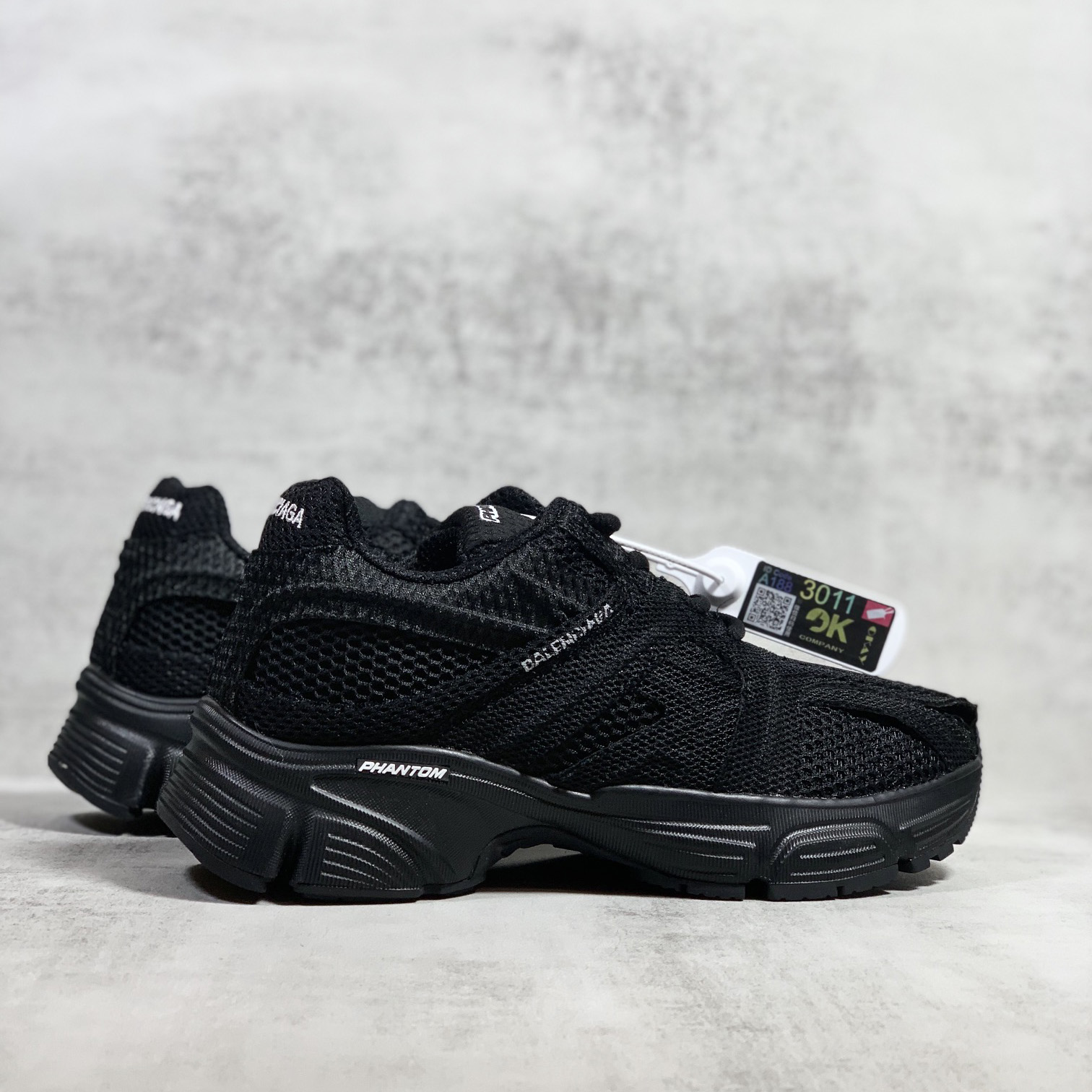 Balenciaga Men's Phantom Sneaker Washed In Black - PerfectKickZ