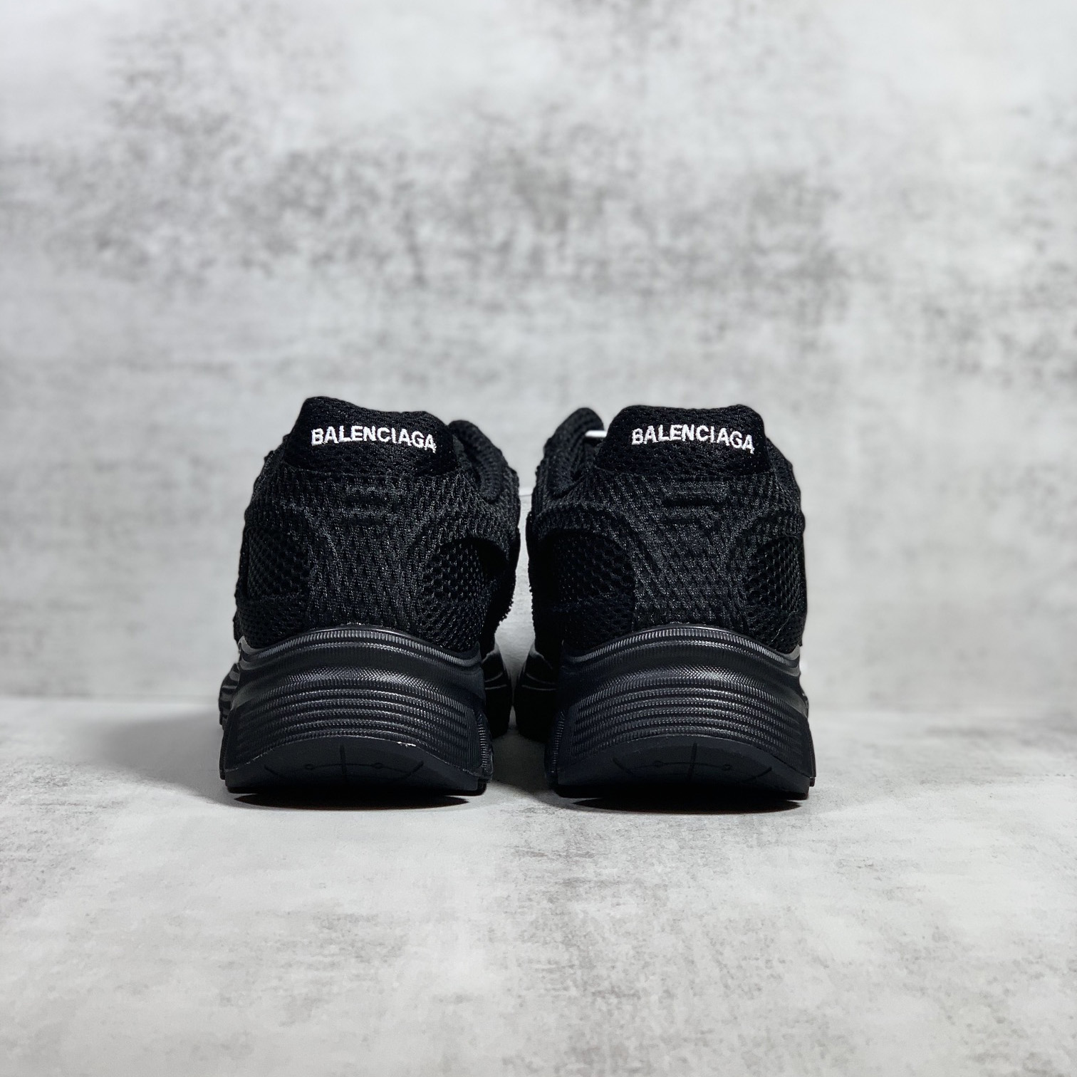 Balenciaga Men's Phantom Sneaker Washed In Black - PerfectKickZ