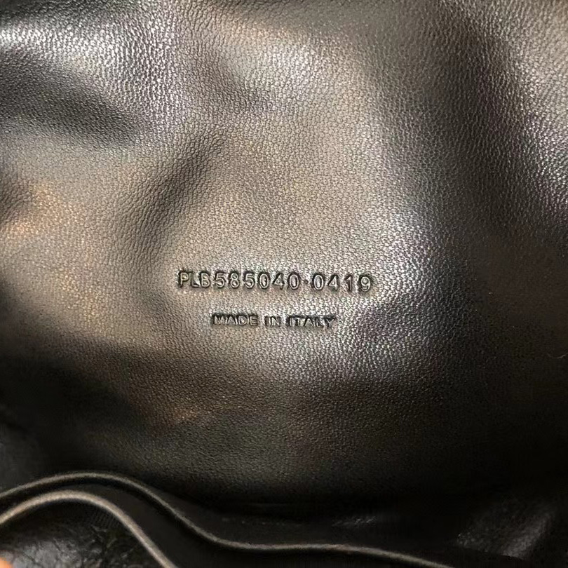 Saint Laurent Black Leather Shoulder Bag (19-10.5-5CM) - PerfectKickZ