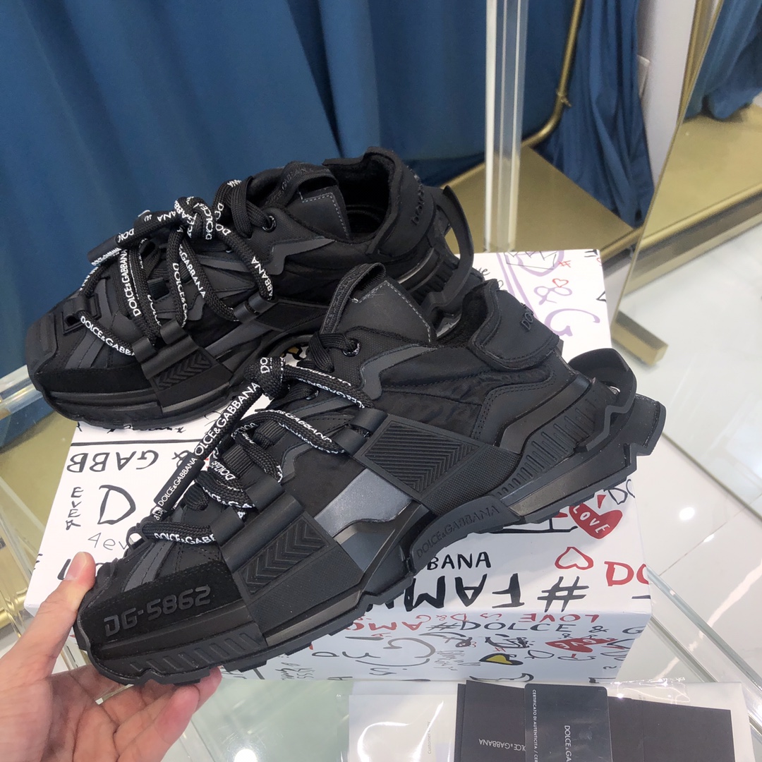 Dolce & Gabbana Mixed-Material Space Sneakers - PerfectKickZ