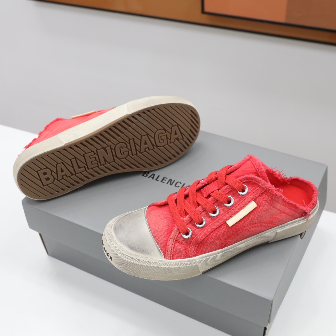 Balenciaga Men's Paris Sneaker Mule In Red - PerfectKickZ