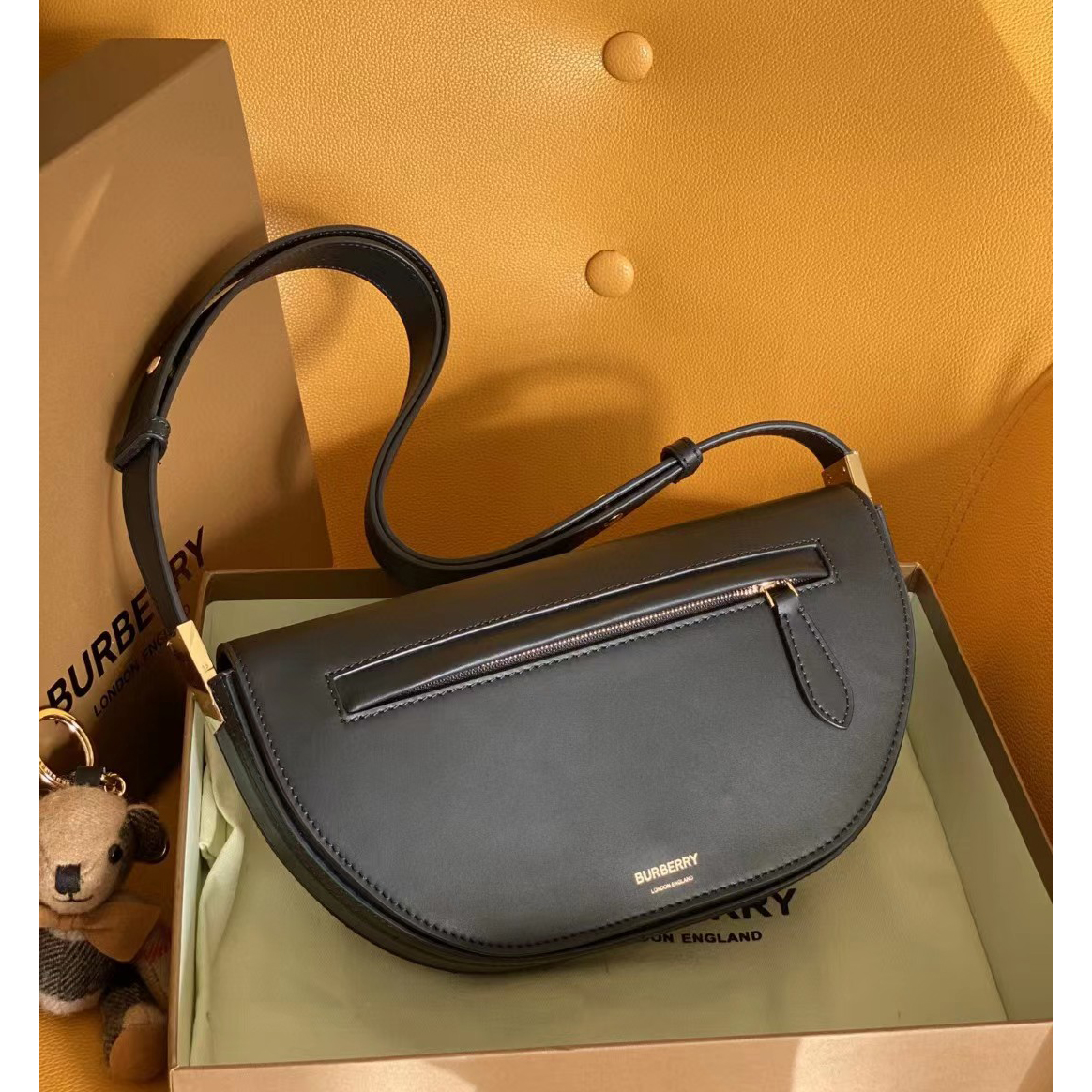 Burberry Olyma Shoulder Bag(26-15-5.5cm) - PerfectKickZ