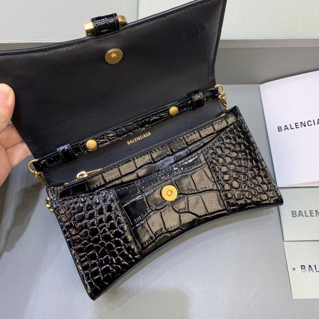 Balenciaga Hourglass Wallet On Chain (19.5-12-5cm) - PerfectKickZ