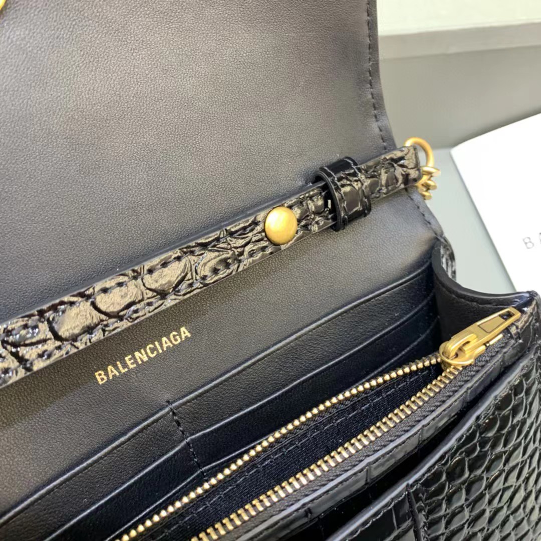 Balenciaga Hourglass Wallet On Chain (19.5-12-5cm) - PerfectKickZ