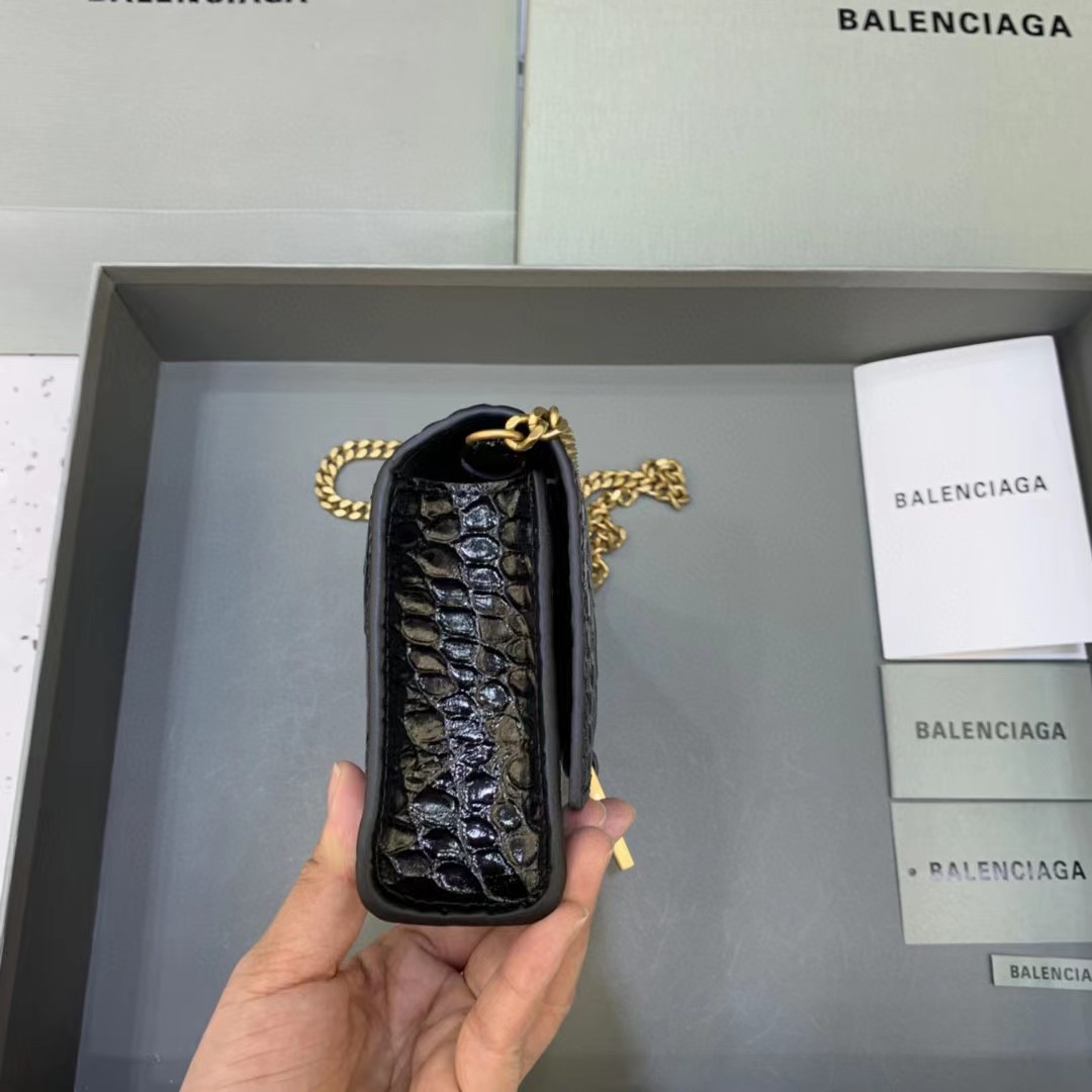 Balenciaga Hourglass Wallet On Chain (19.5-12-5cm) - PerfectKickZ