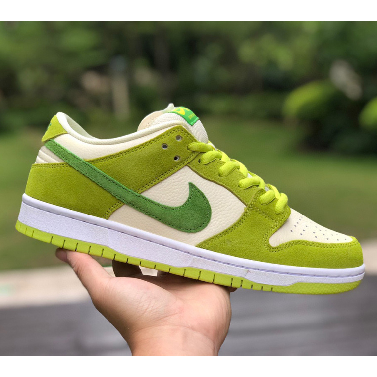 Nike SB Dunk Low "Green Apple" Sneaker   DM0807-300 - 