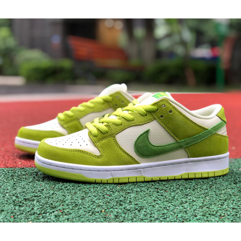 Nike SB Dunk Low "Green Apple" Sneaker   DM0807-300 - PerfectKickZ