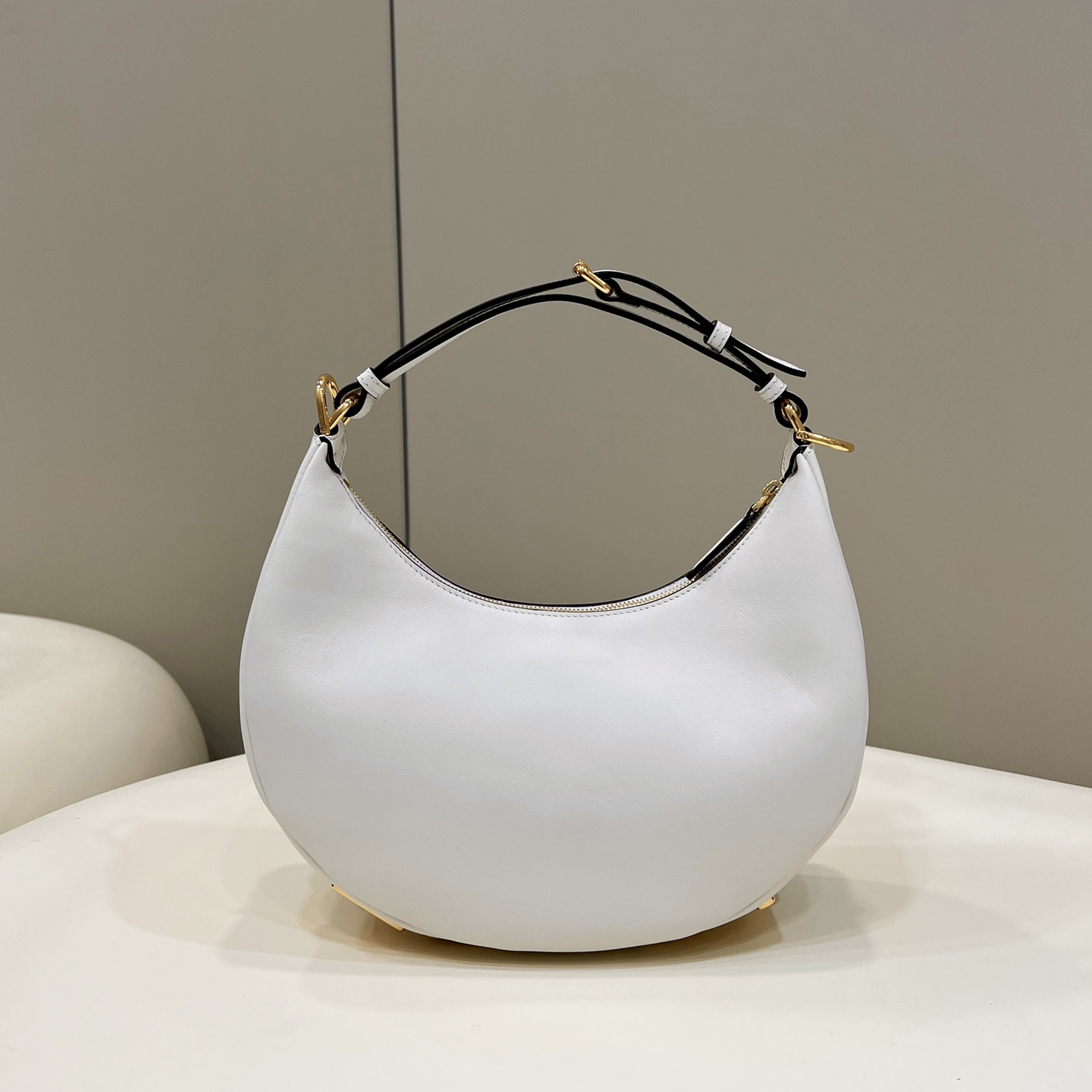 Fendi Graphy  Leather Bag(29*24.5*10cm) - PerfectKickZ