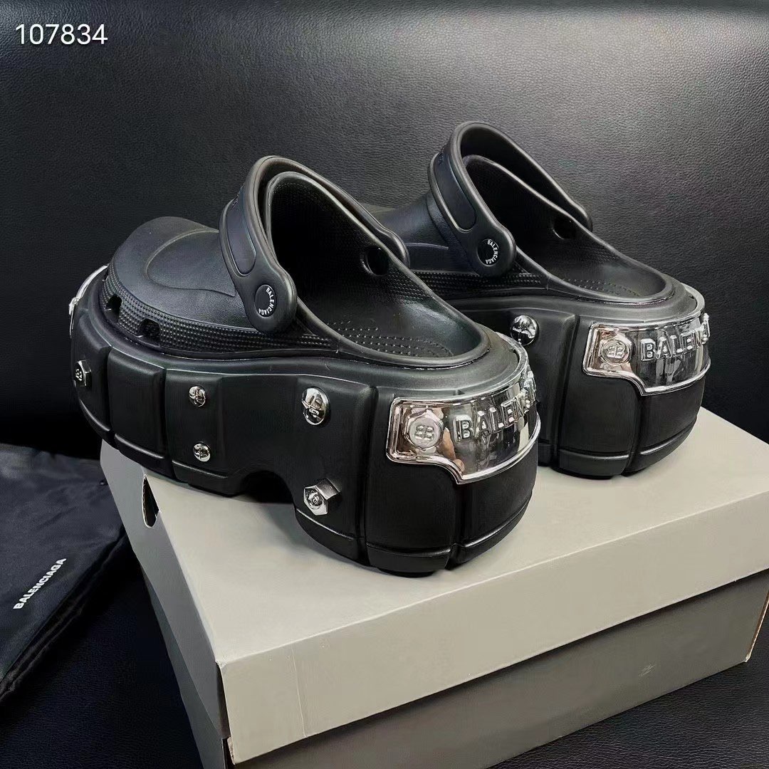 Balenciaga HardCrocs™ Sandal In black Rubber - PerfectKickZ