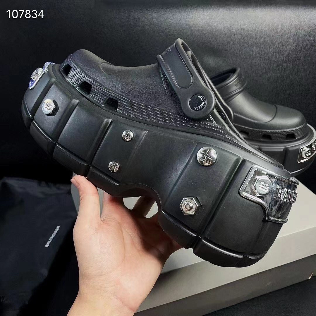 Balenciaga HardCrocs™ Sandal In black Rubber - PerfectKickZ