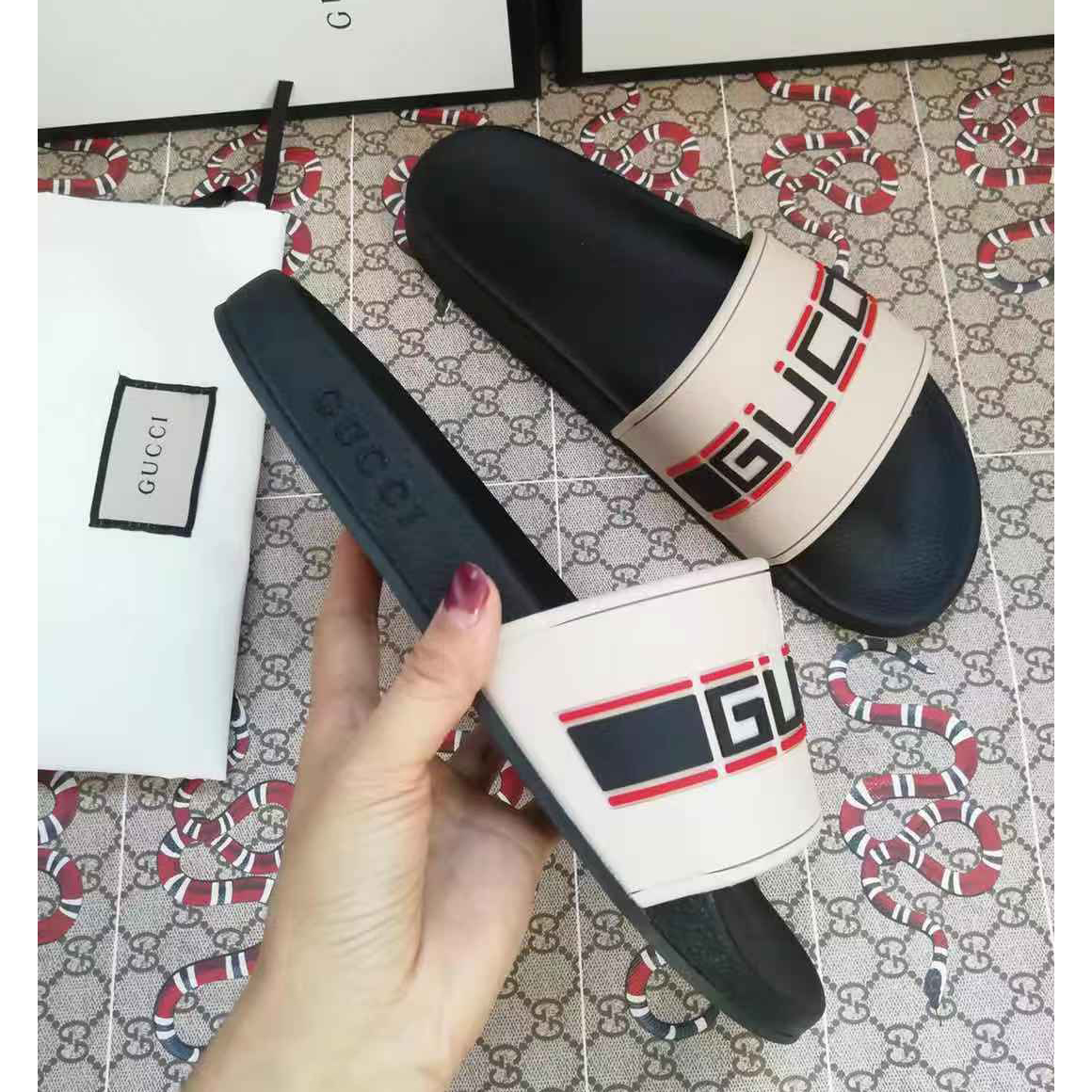 Gucci Logo Slide Sandal - PerfectKickZ
