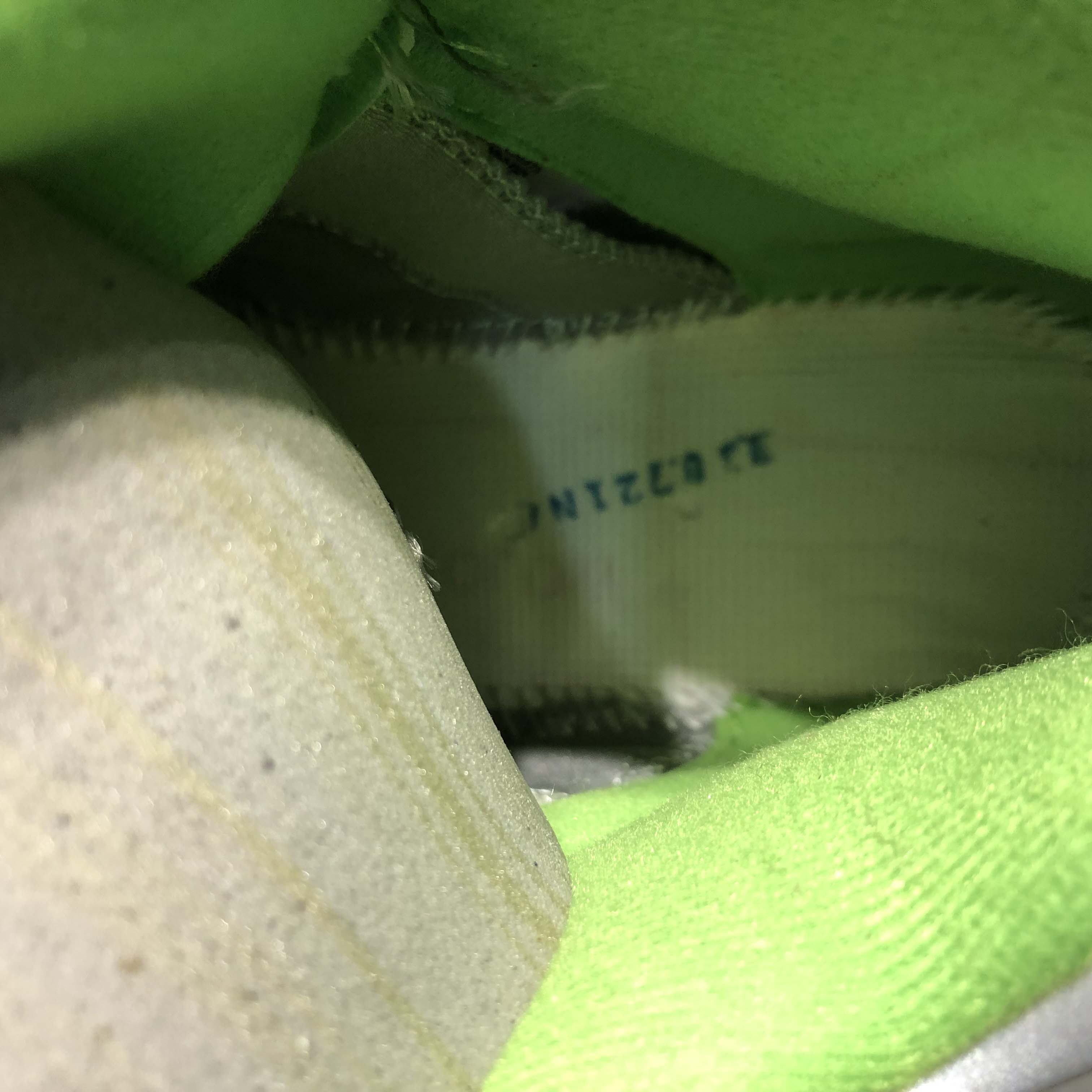 Air Jordan 5 “Green Bean”Sneaker   DM9014-003 - PerfectKickZ