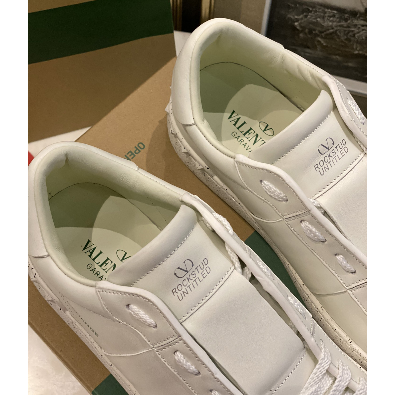 Valenti  Open For A Change Sneaker In Bio-Based Material In White - 