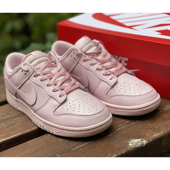 NIKE Dunk Low SE (GS) Sneaker    921803-601 - 