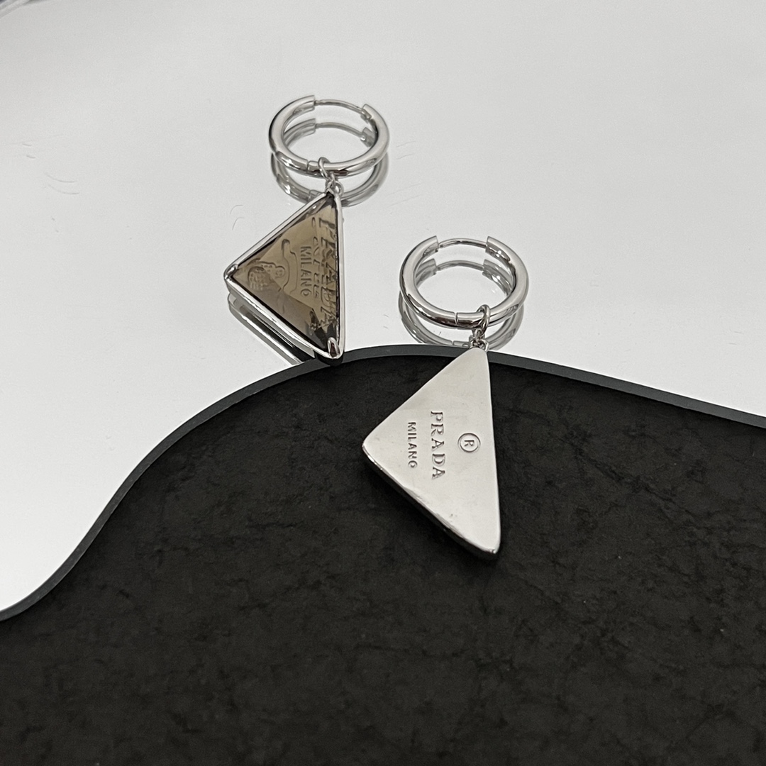 Prada Stone Jewels Pendant Earring - PerfectKickZ