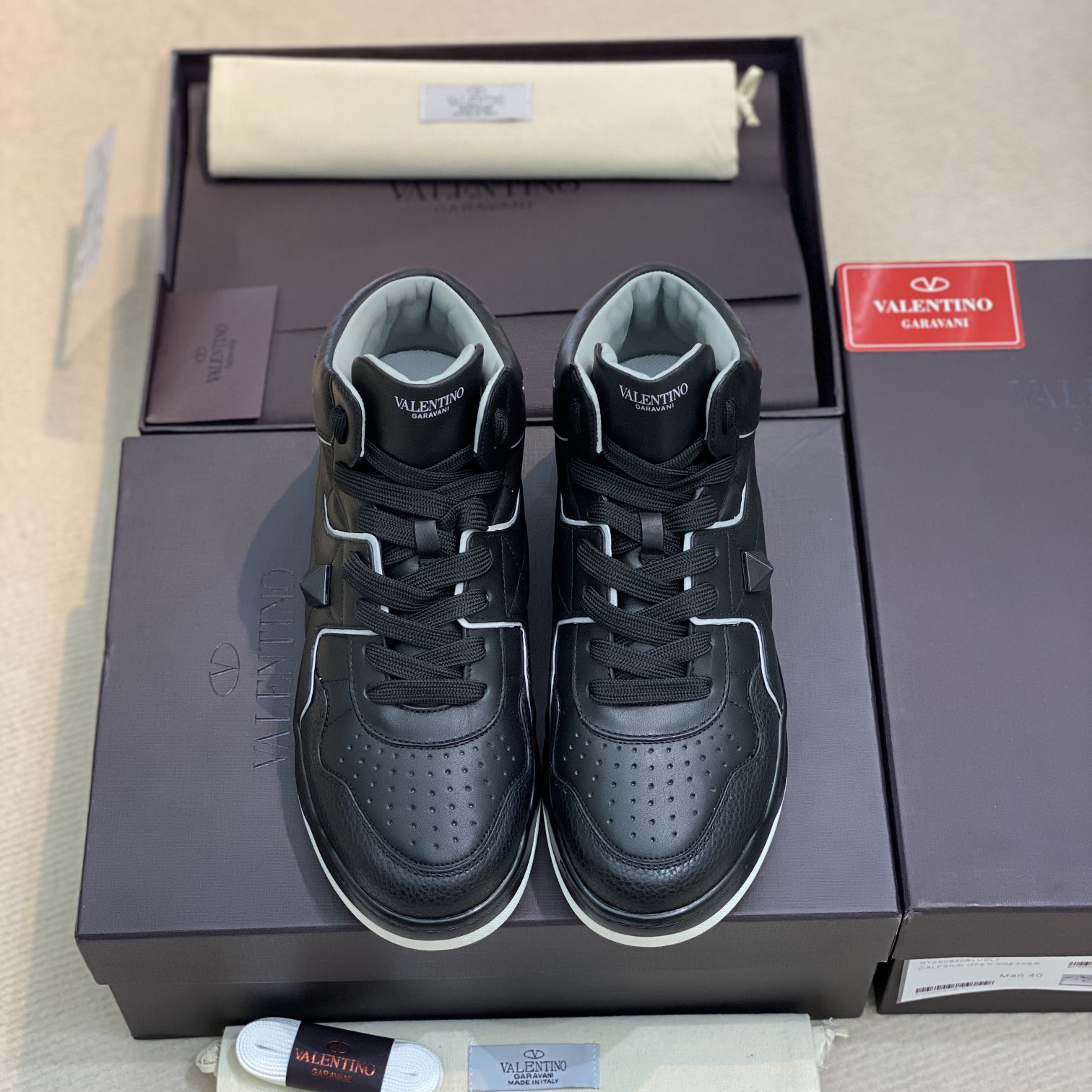 Valenti One Stud Mid-Top Nappa Sneaker - PerfectKickZ