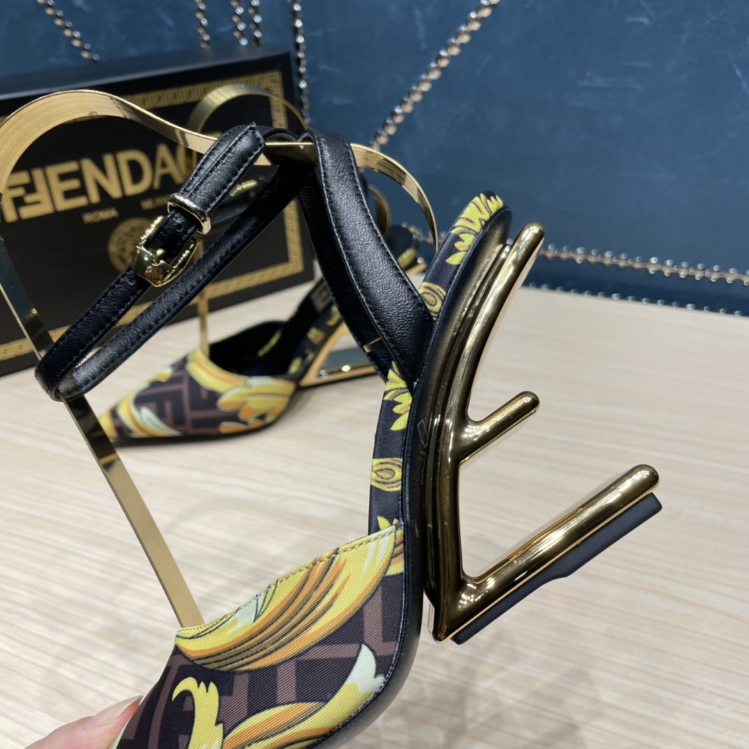 Fendi x Versace Fendace Printed Silk High-Heeled Slingbacks - 