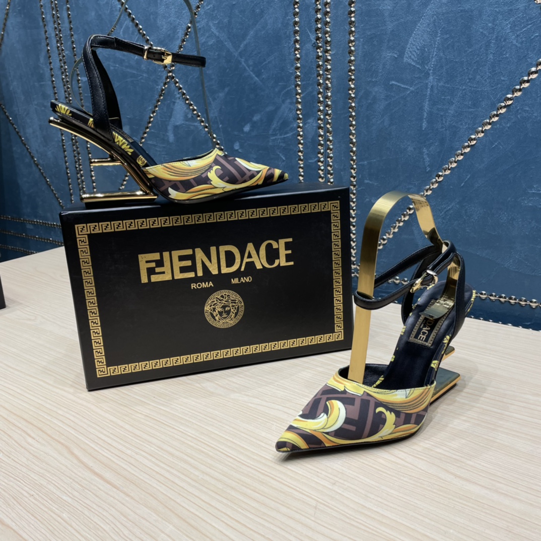 Fendi x Versace Fendace Printed Silk High-Heeled Slingbacks - 