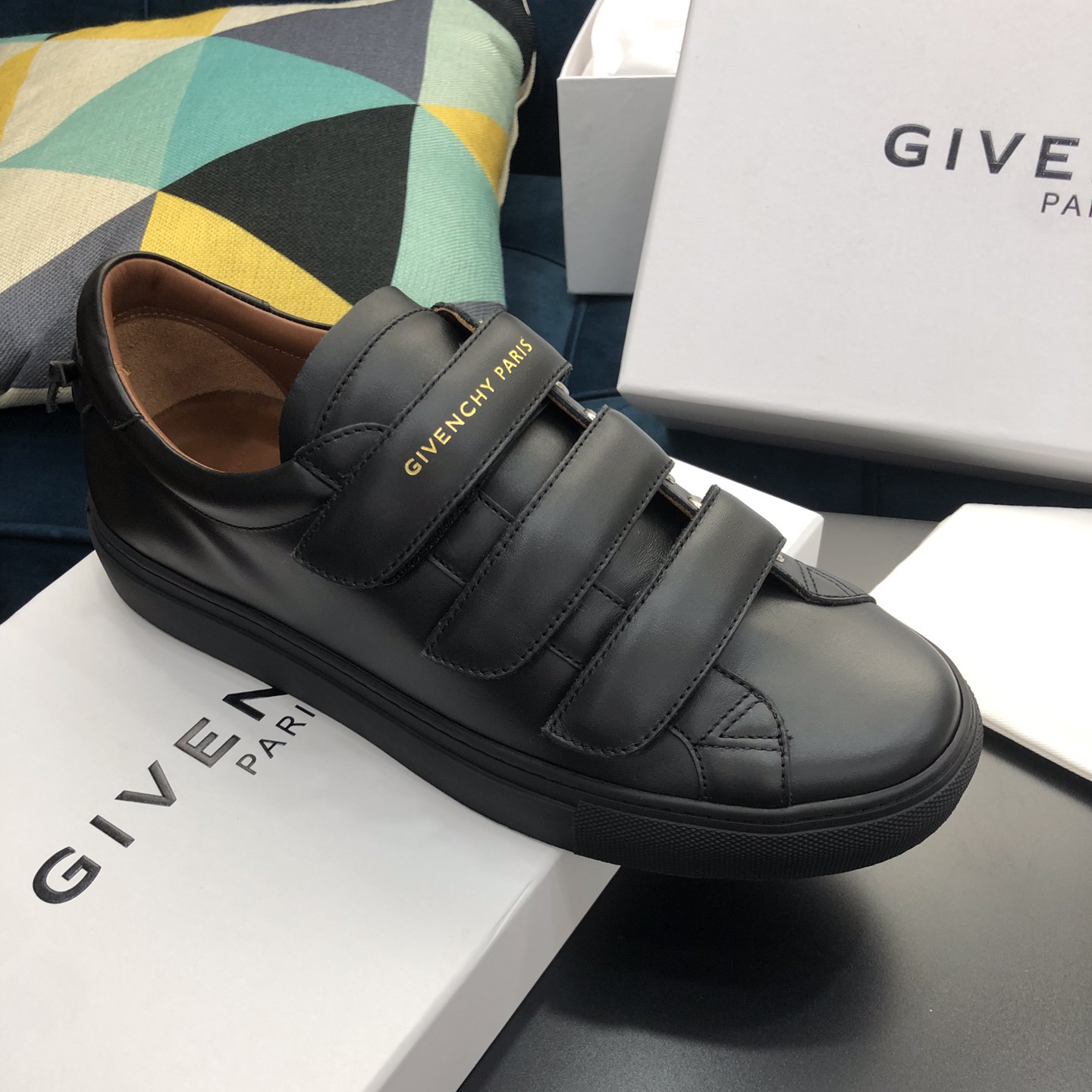 Givenchy Urban Leather Sneakers - PerfectKickZ