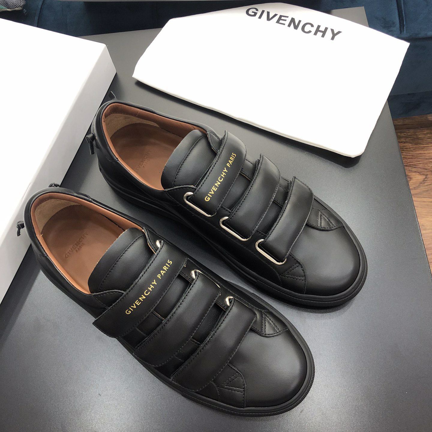 Givenchy Urban Leather Sneakers - PerfectKickZ