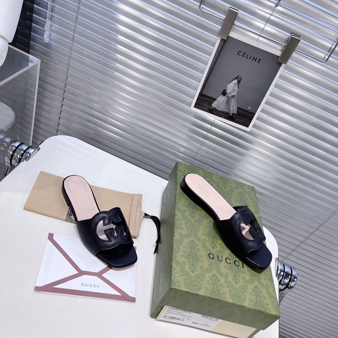 Gucci Women's GG Slide Sandal - PerfectKickZ