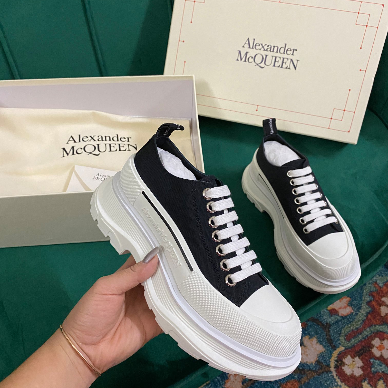 Alexander Mqueen Tread Slick Lace Up in Black/white - PerfectKickZ