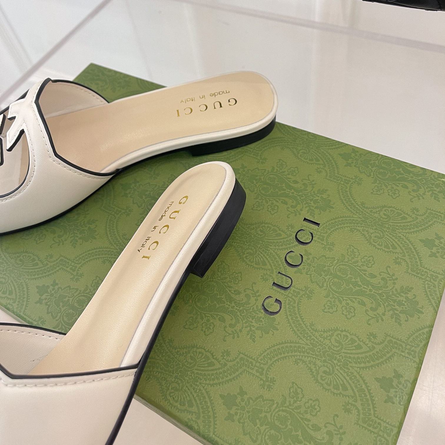 Gucci Women's Interlocking G Cut-Out Slide Sandal - PerfectKickZ