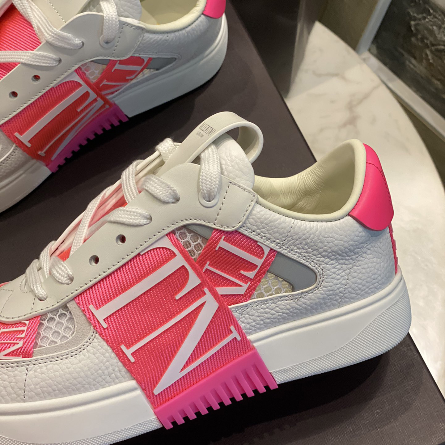 Valenti Low-Top Calfskin And Mesh VL7N Sneaker With Bands - PerfectKickZ