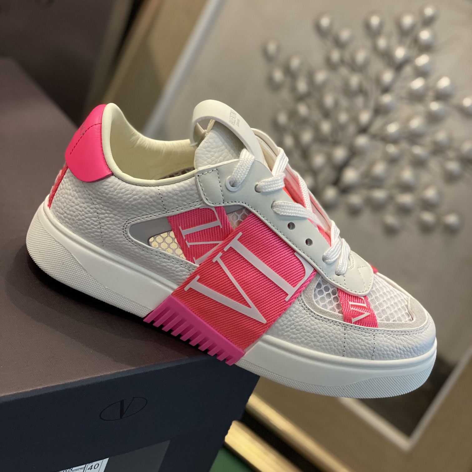 Valenti Low-Top Calfskin And Mesh VL7N Sneaker With Bands - PerfectKickZ