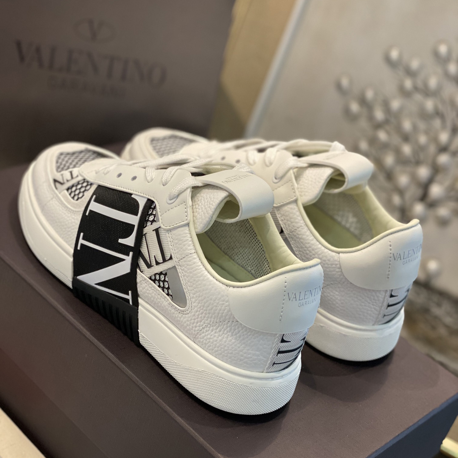 Valenti VL7N Low-Top Sneakers In Calfskin And Mesh Fabric With Bands - PerfectKickZ