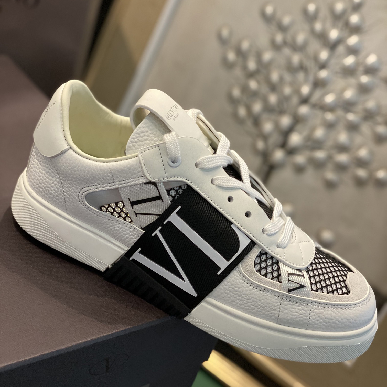 Valenti VL7N Low-Top Sneakers In Calfskin And Mesh Fabric With Bands - PerfectKickZ