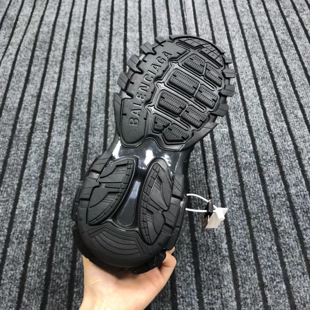 Balenciaga Track  Sneaker - PerfectKickZ