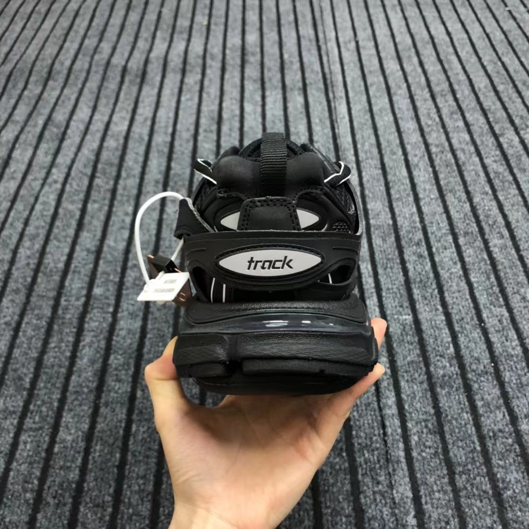 Balenciaga Track  Sneaker - PerfectKickZ