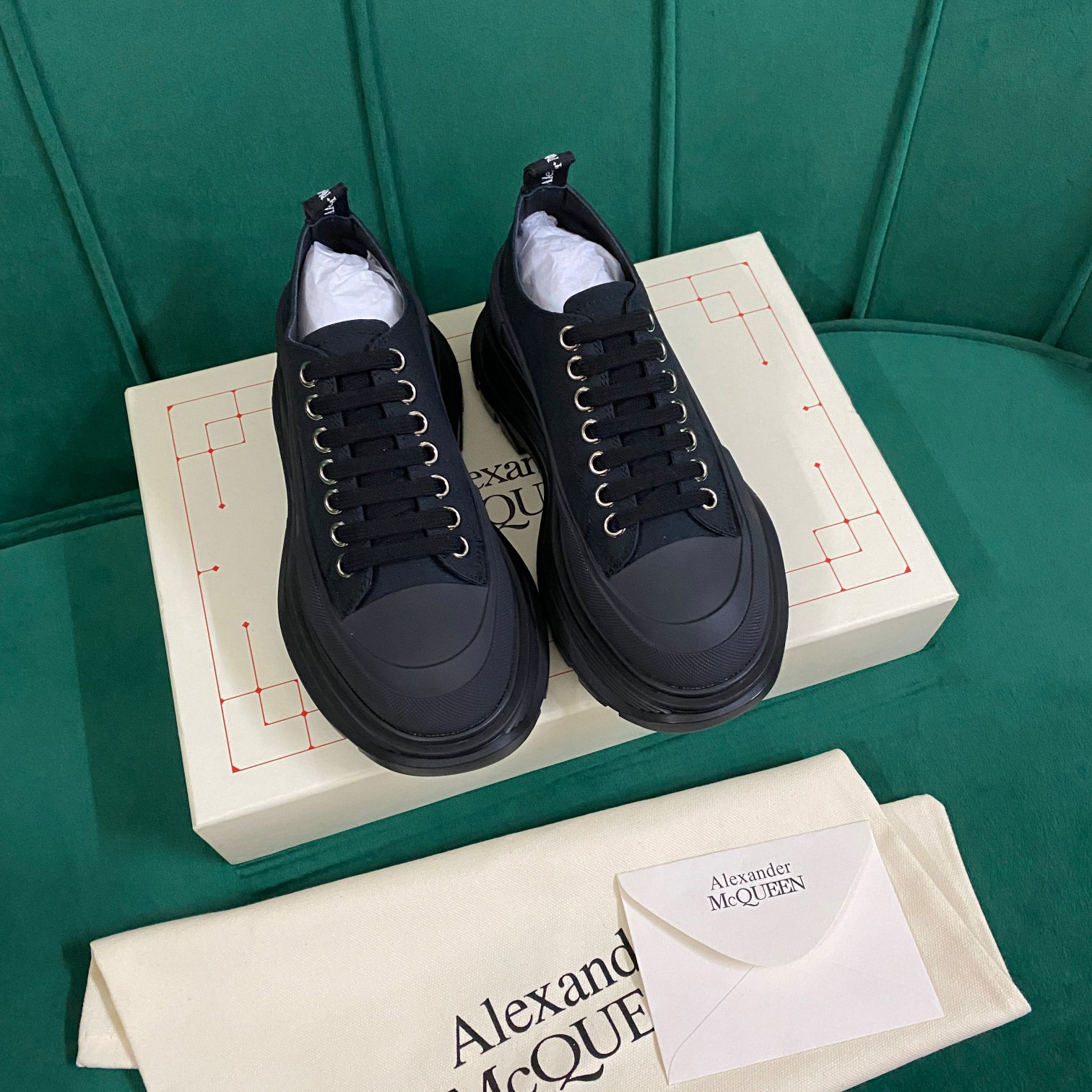 Alexander Mqueen Women's Tread Slick Lace Up In Black - PerfectKickZ