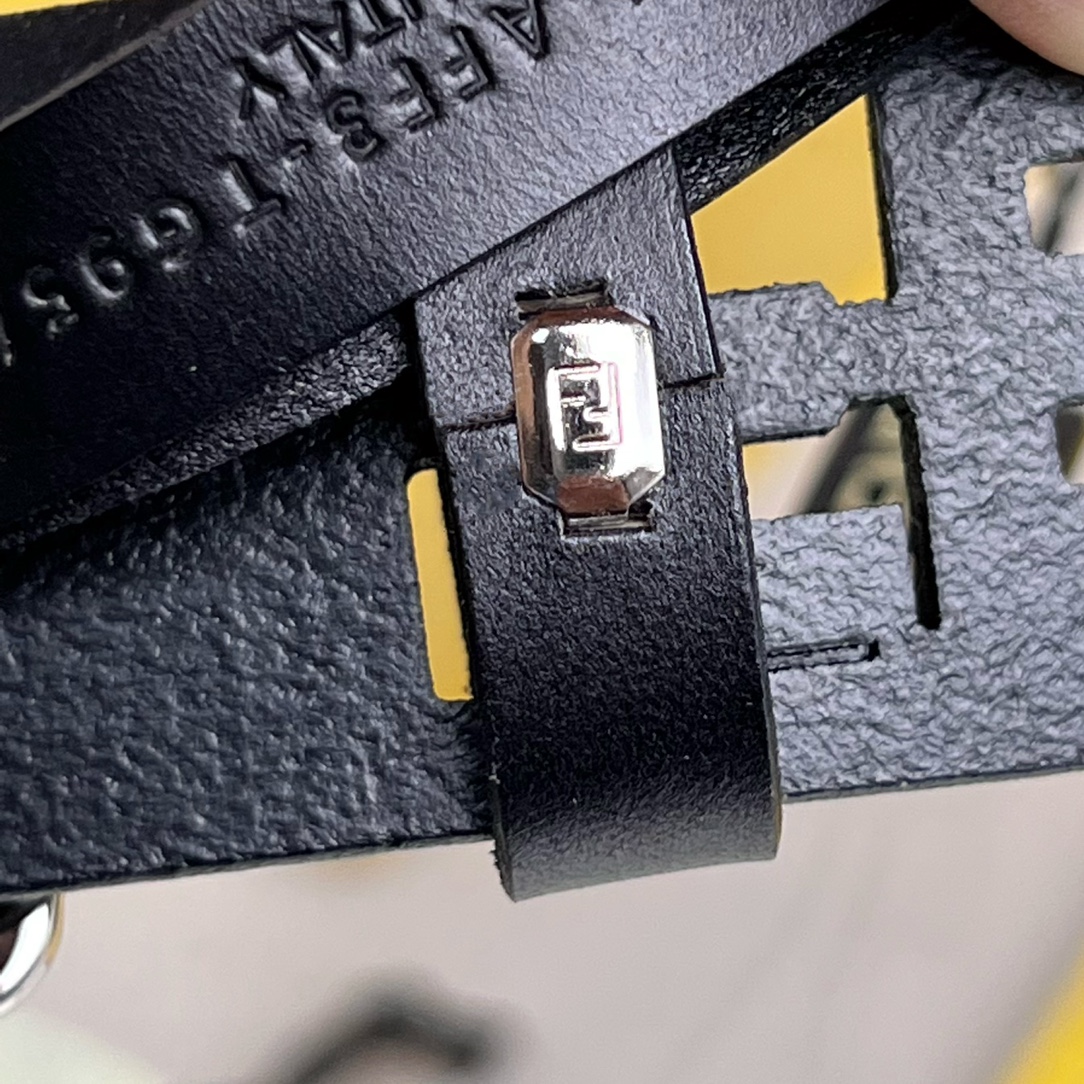 Fendi Leather Belt  - PerfectKickZ