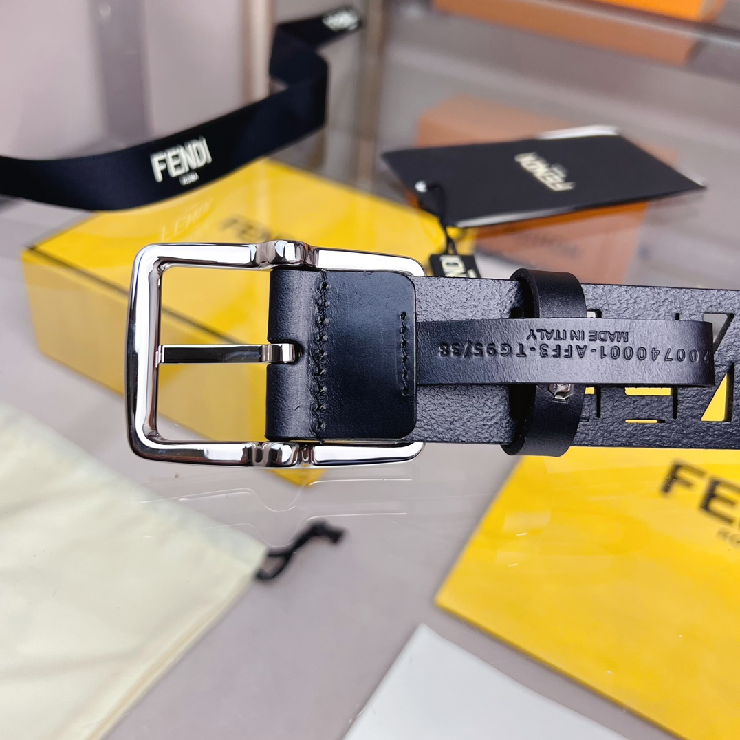 Fendi Leather Belt  - PerfectKickZ