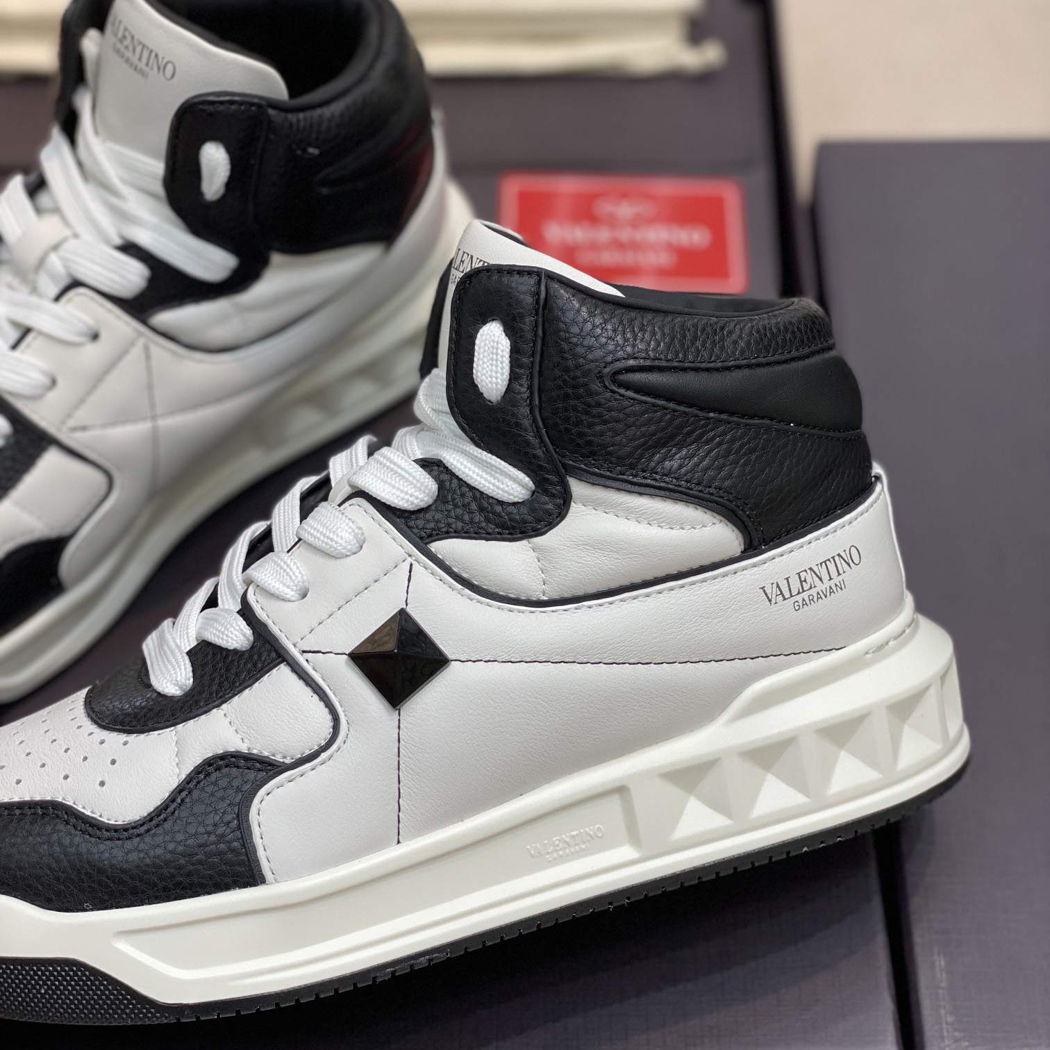 Valenti One Stud Mid-Top Nappa Sneaker - PerfectKickZ