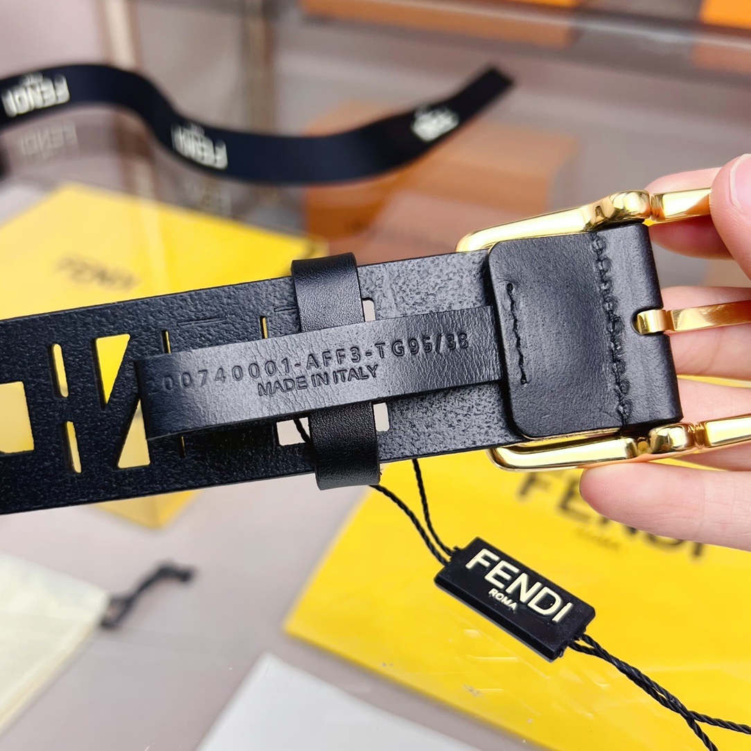 Fendi Leather Belt  - PerfectKickZ