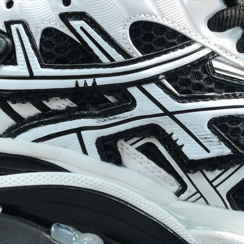 Balenciaga Runner Sneakers - PerfectKickZ
