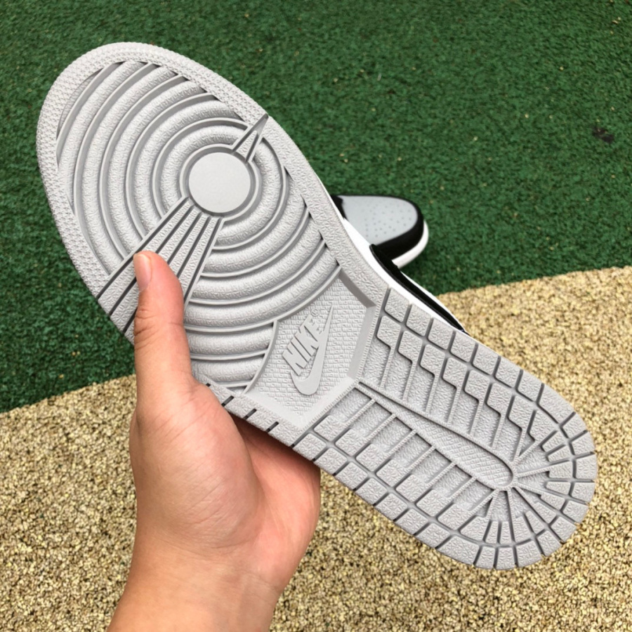 Air Jordan 1 Low Shadow Toe AJ1 Sneaker   553558-052 - PerfectKickZ
