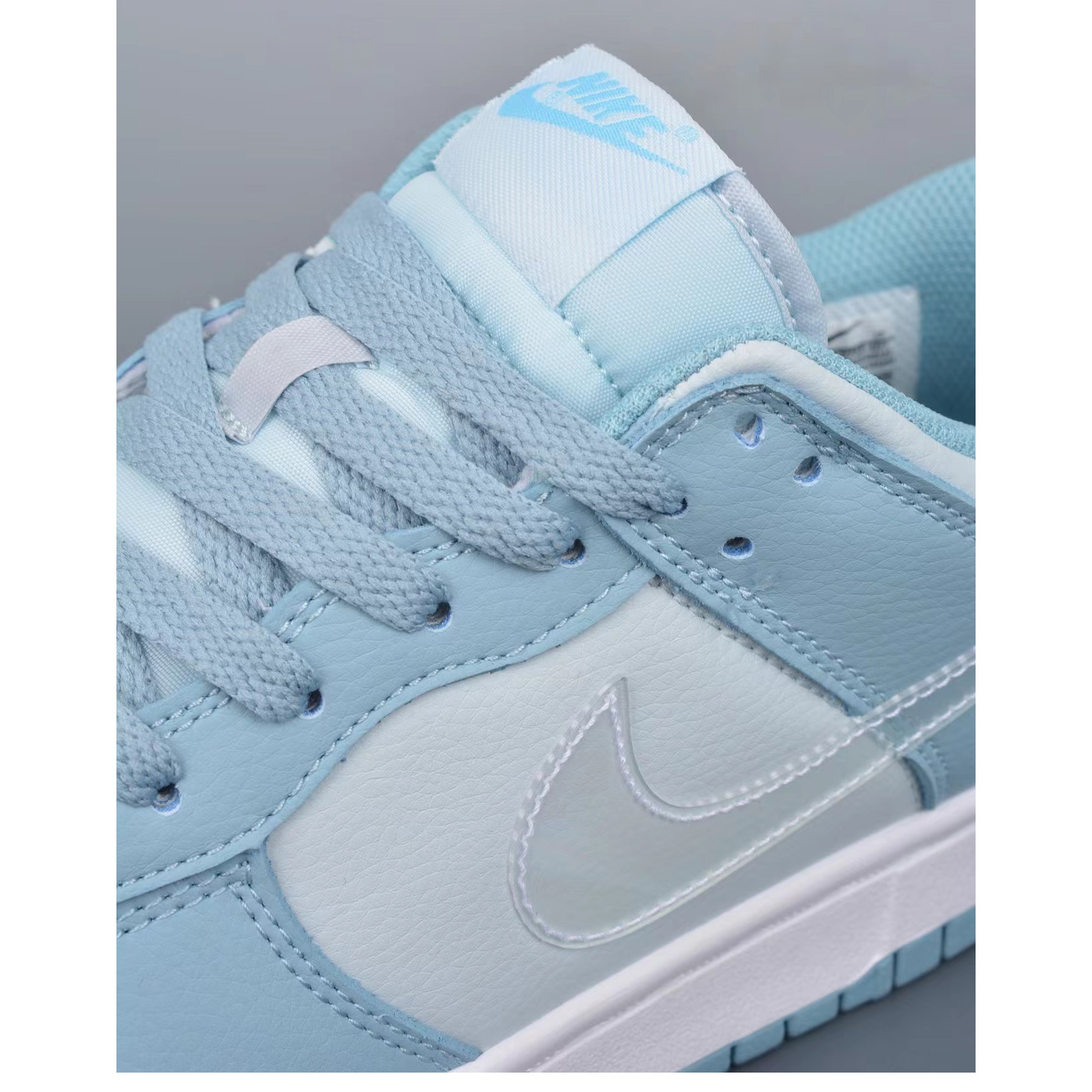 Nike SB Dunk Low  Sneaker    - PerfectKickZ