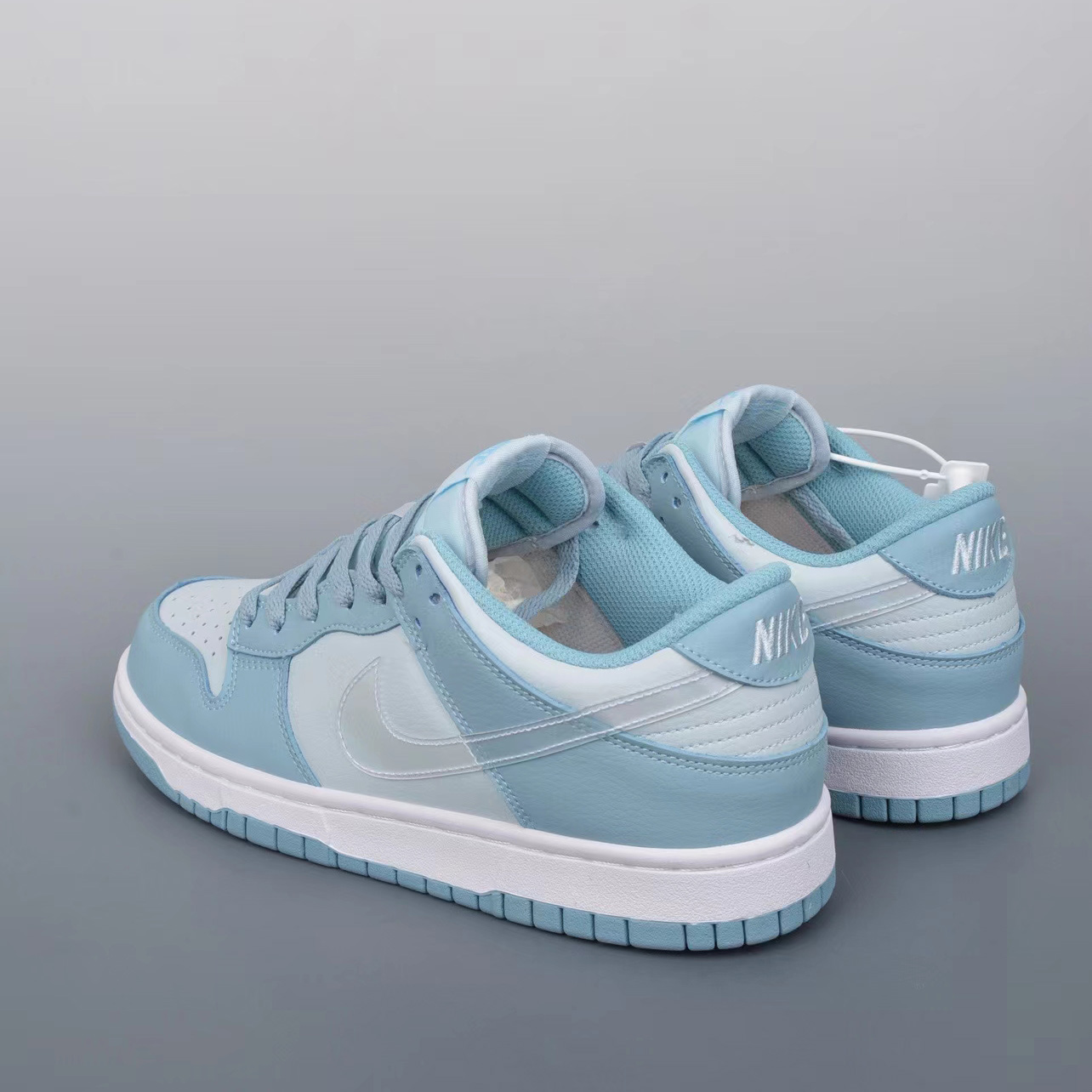 Nike SB Dunk Low  Sneaker    - PerfectKickZ