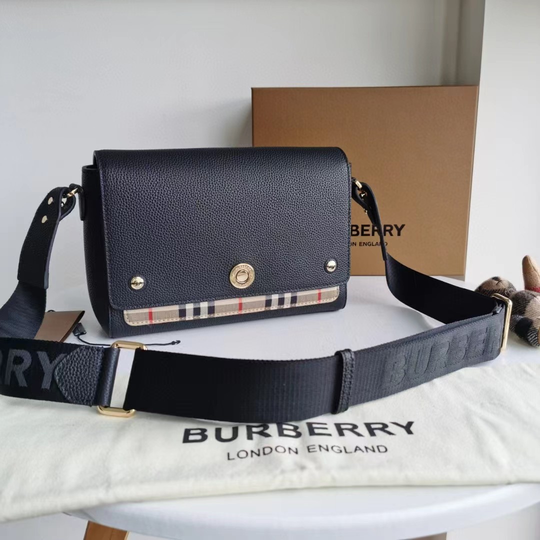 Burberry Hackberry Leather Cross -Body Bag (25-18-8.5cm) - PerfectKickZ