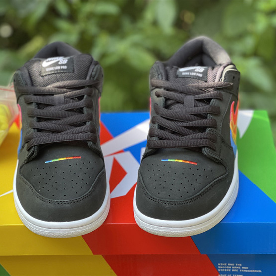 Polaroid x Nike Sb Dunk Low ''Polaroid'' Sneaker    DH7722-001 - PerfectKickZ