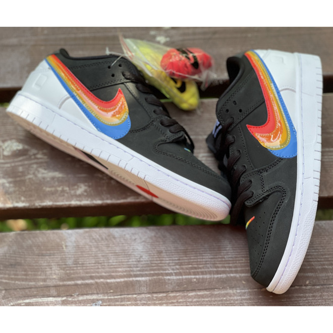 Polaroid x Nike Sb Dunk Low ''Polaroid'' Sneaker    DH7722-001 - PerfectKickZ