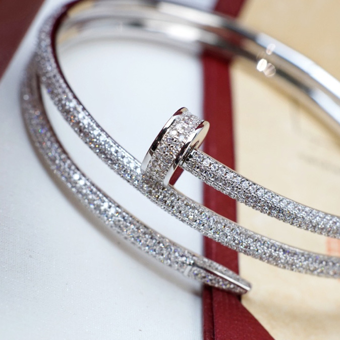 Cartier Juste Un Clou Bracelet - 