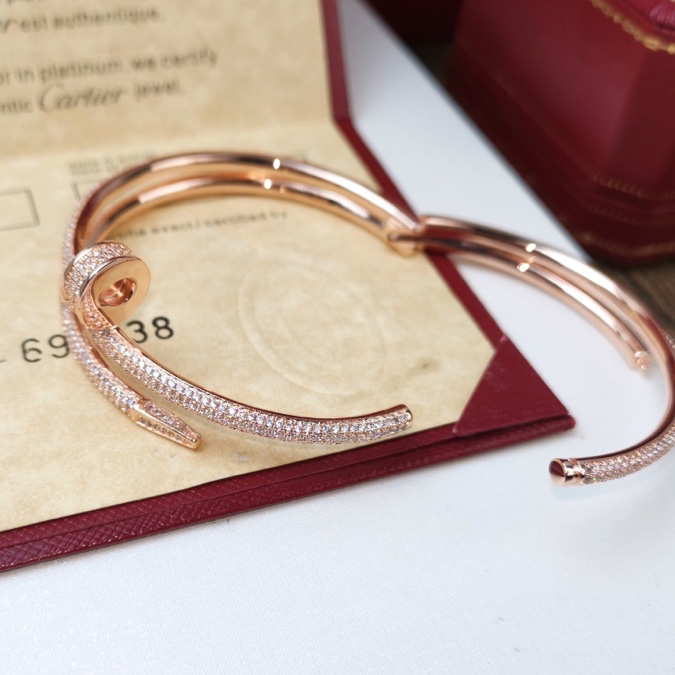 Cartier Juste Un Clou Bracelet - PerfectKickZ